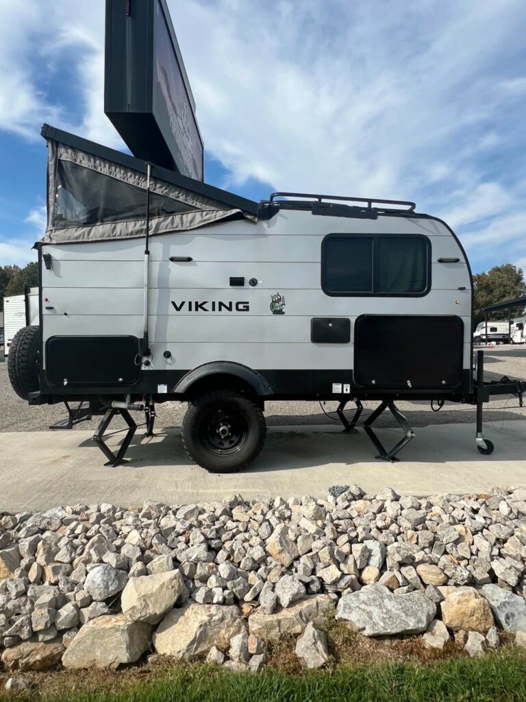 2023 Viking 12.0 Pro VIN 1723