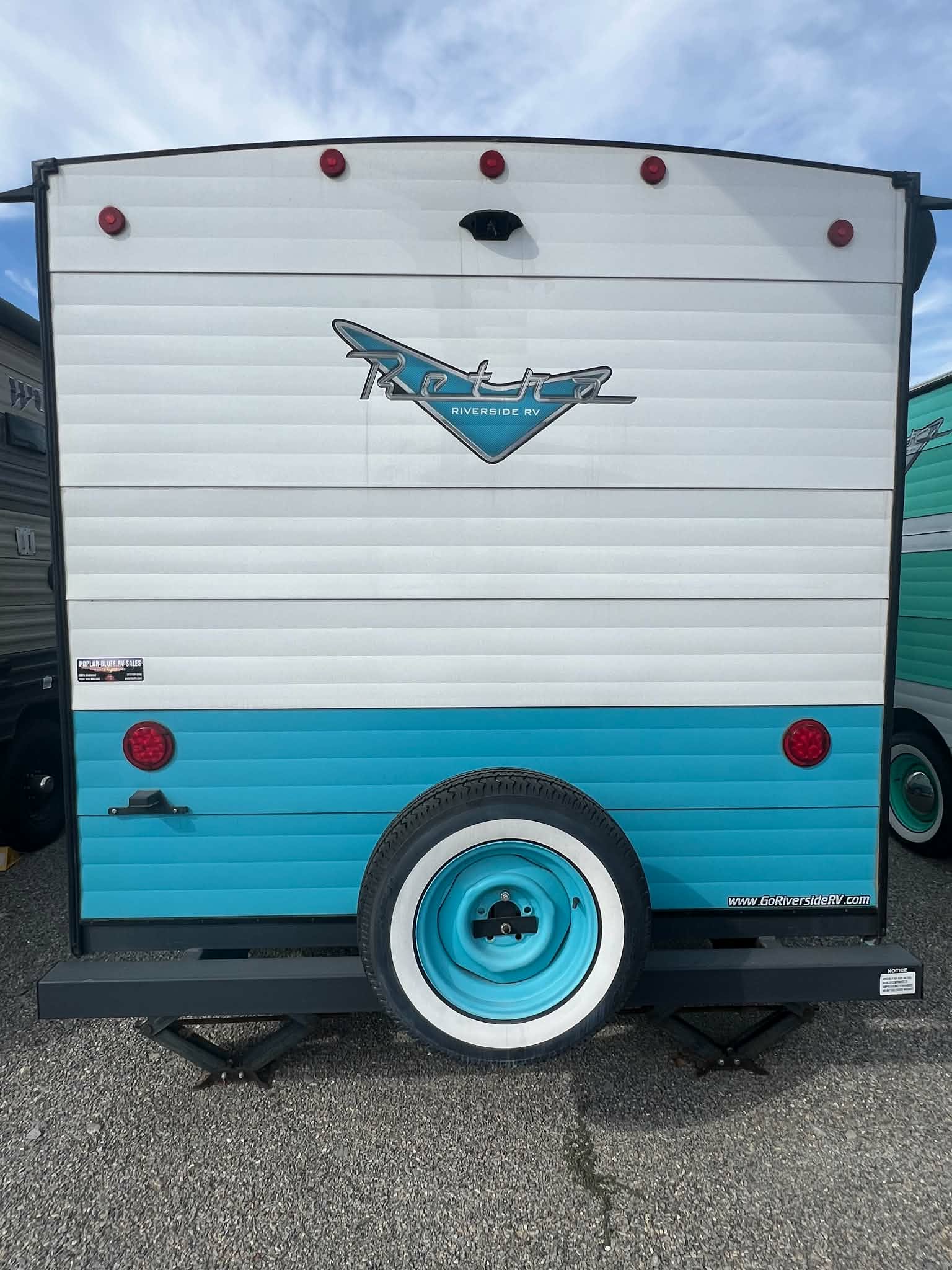 2022 Riverside RV Retro 165 - Image 8