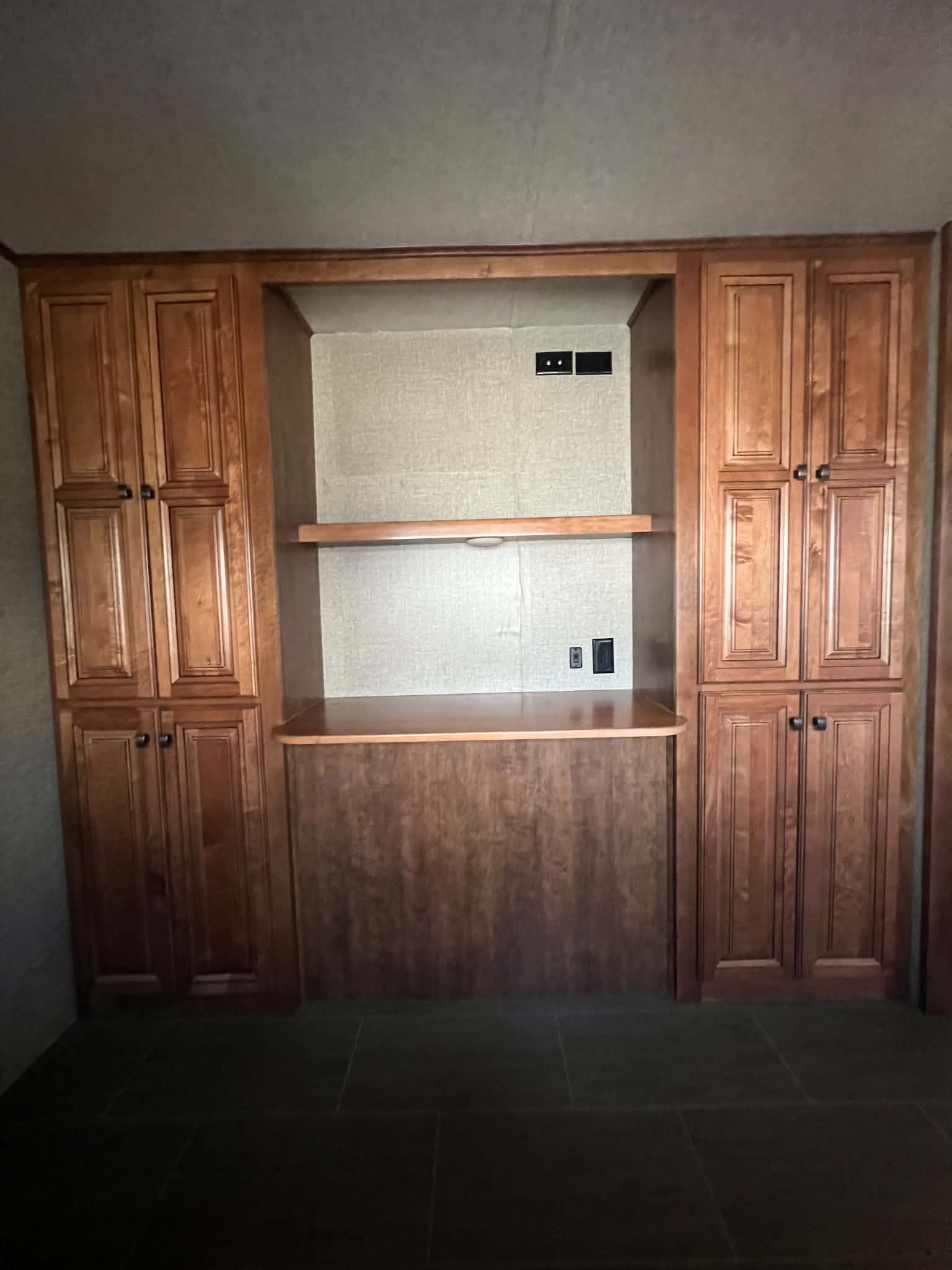 2018 Big Country 5th Wheel Model 3850MB VIN 5995 - Image 17