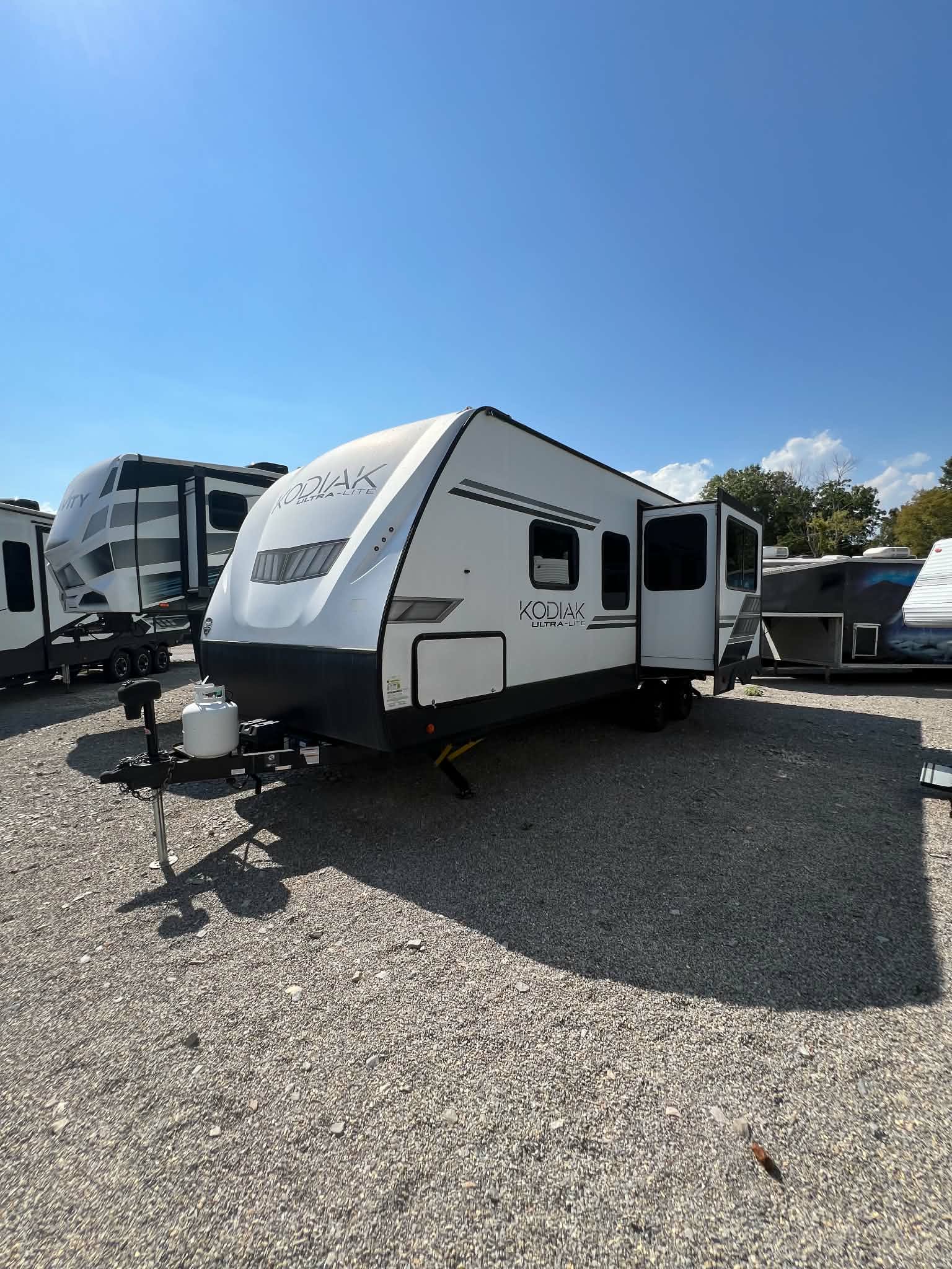 2022 Kodiak 242 RBSL