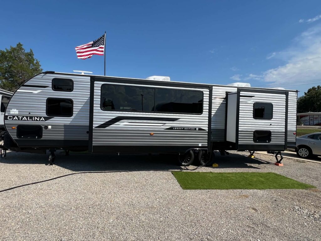 2027 Coachman Catalina 333 DBDS